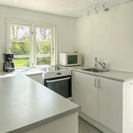 Semesterbostad With Sea View Vi *