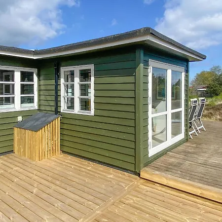 Semesterbostad With Sea View Vi *